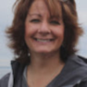 Meet your Posher, Connie